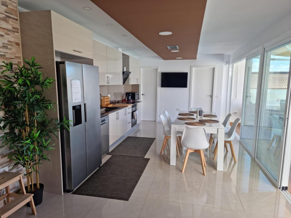 Fantástica Villa reformada con piscina privada Costa Adeje  Esterno foto